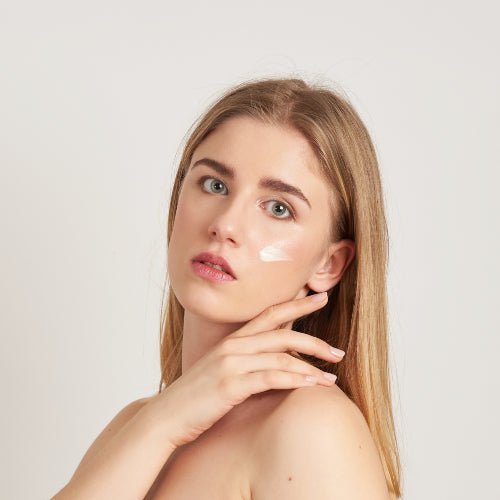 Witamina A czyli retinol. Sekret młodości i zdrowej skóry! - Orientana