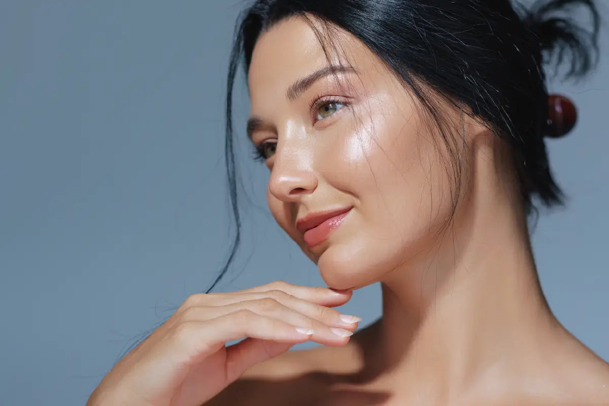 Jak stosować kwasy przy osłabionej barierze skórnej? Bezpieczny przewodnik krok po kroku