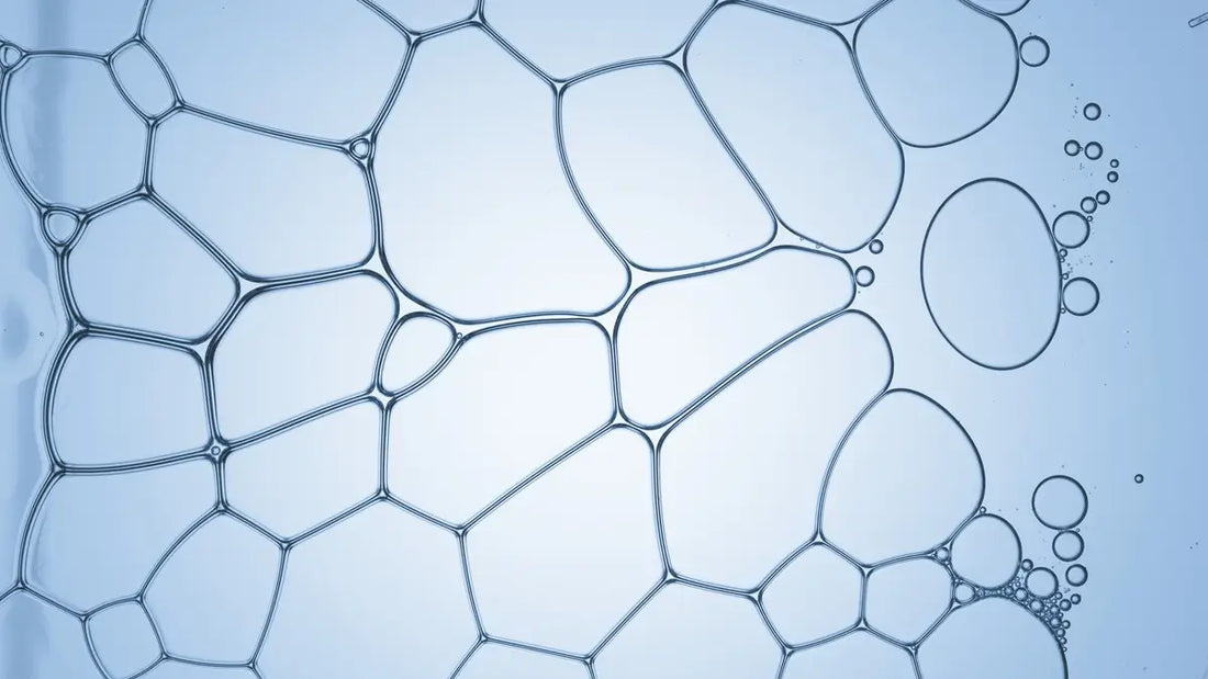 Gliceryna - co to jest i dlaczego jest jednym z najważniejszych składników kosmetyków?