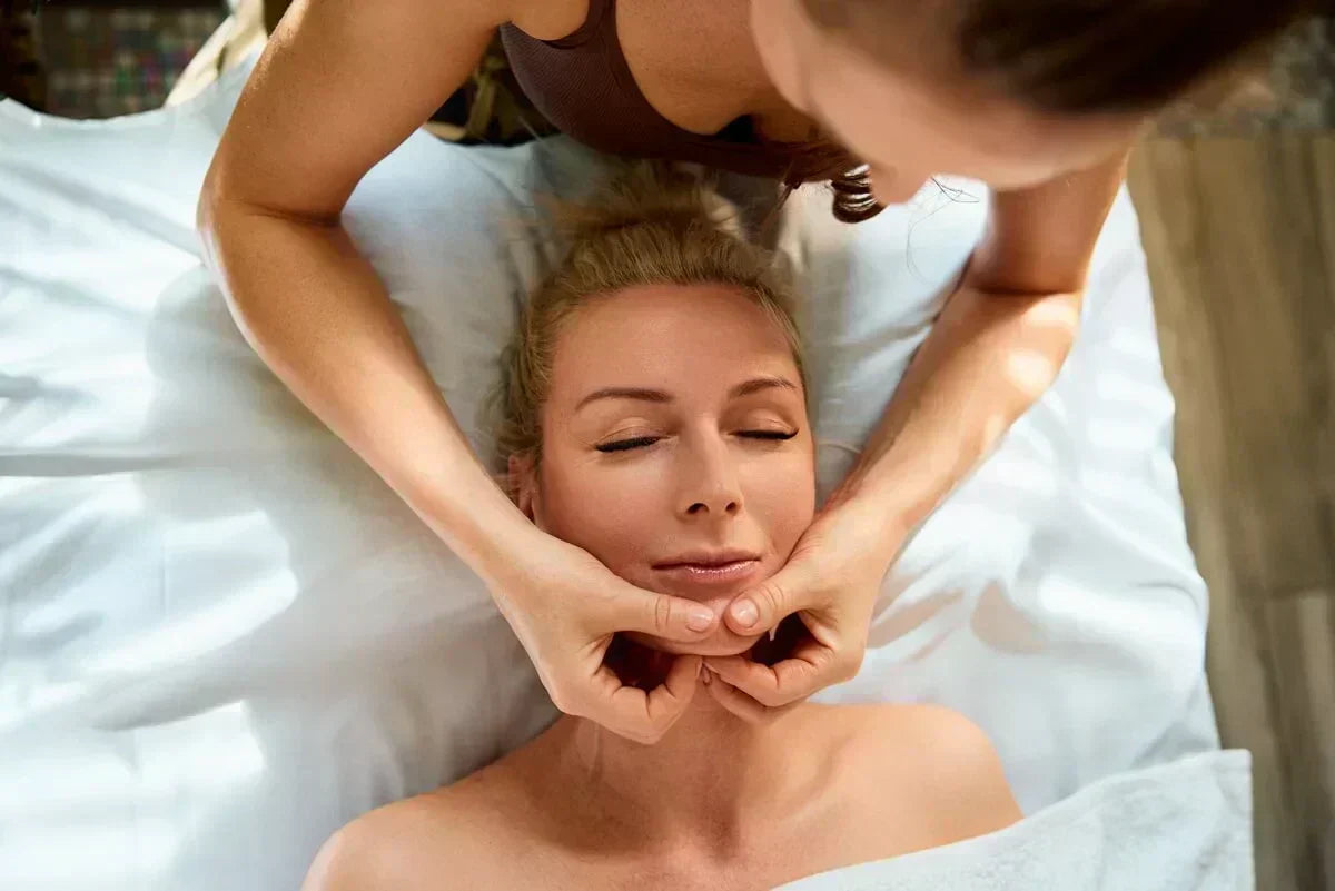 Masaż Hadado - Japoński Sekret Młodości dla Twojej Skóry