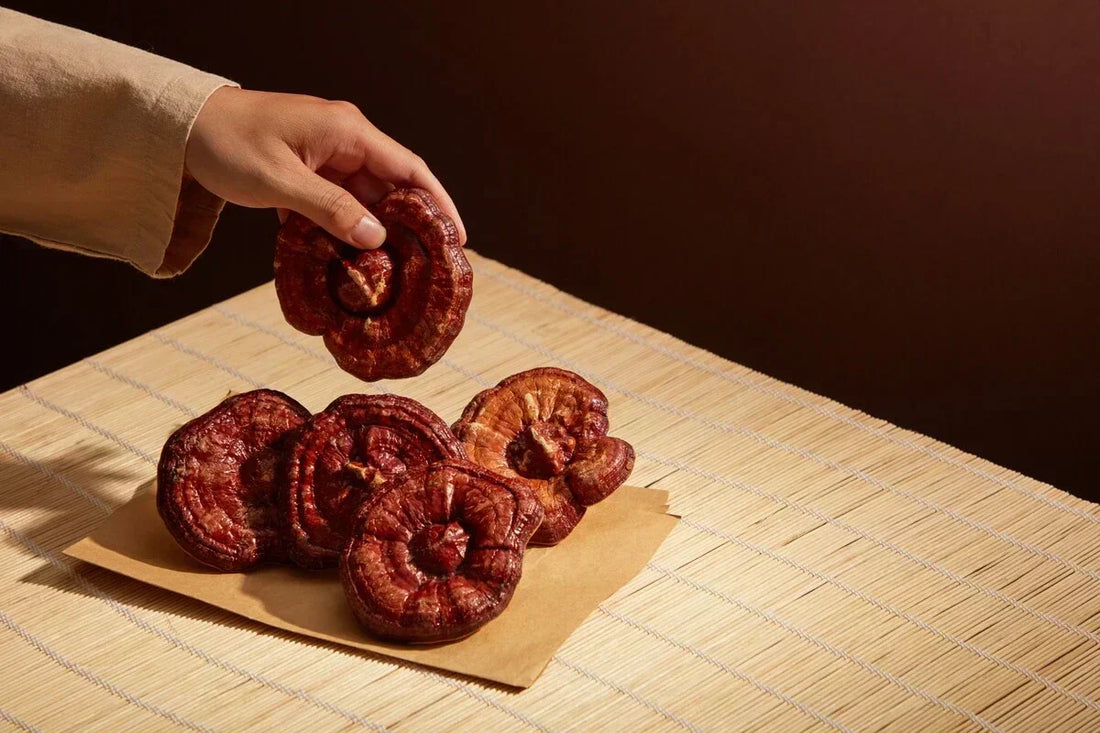 Menopauza a skóra. Jak dbać o cerę w okresie zmian hormonalnych? Naturalne kosmetyki z Reishi od Orientana