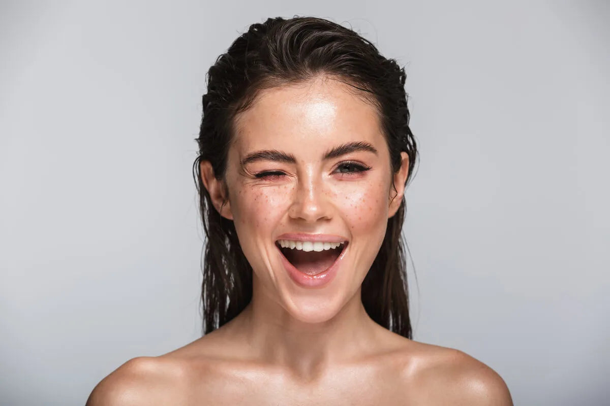 Niacynamid - co to jest i dlaczego warto włączyć do pielęgnacji skóry?