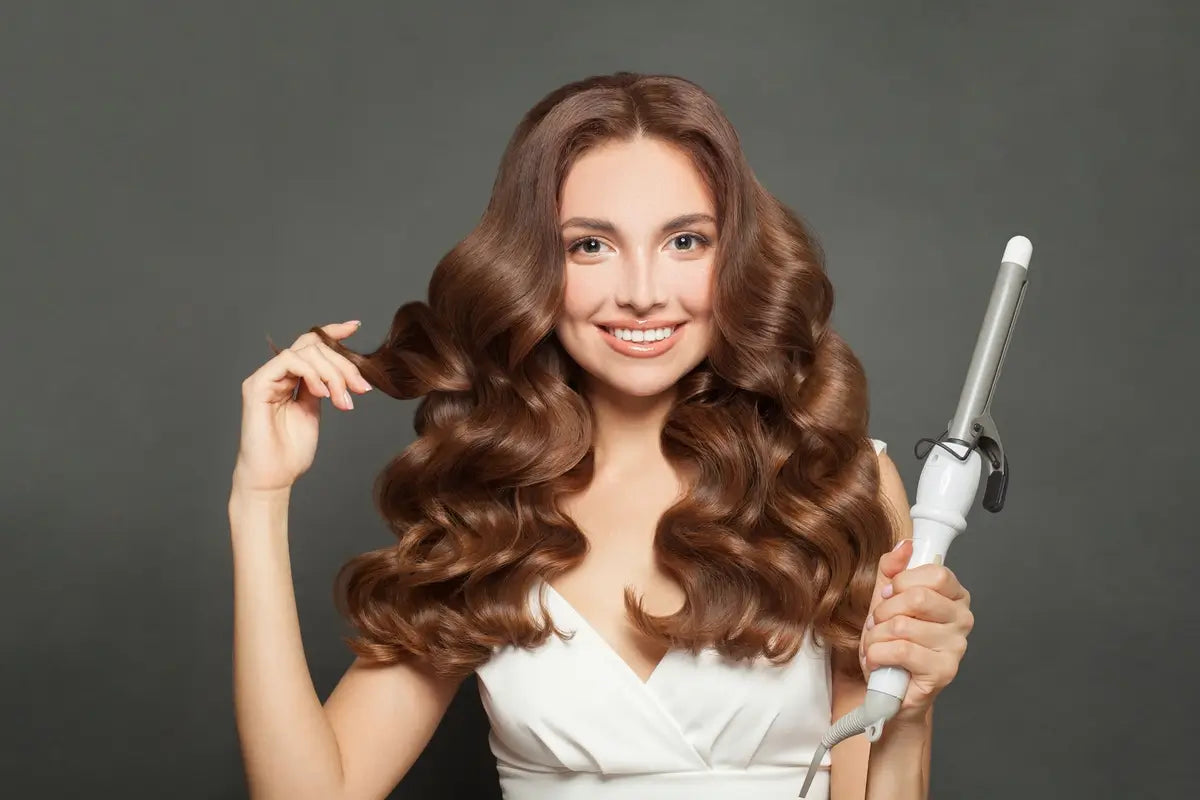 Prostownica - jak wybrać najlepszą? Rodzaje, funkcje, porady ekspertów