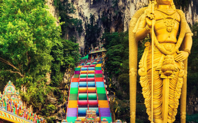 BATU CAVES – TURYSTYCZNA ATRAKCJA NIEDALEKO KUALA LUMPUR